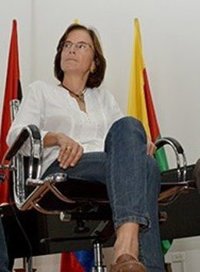 Colombia asegura que a la periodista Hernández-Mora no se la llevaron "en contra de su voluntad"