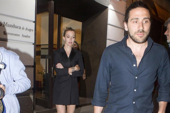 MARTA ORTEGA Y CARLOS TORRETTA DE CENA