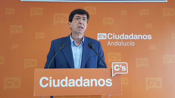 El presidente y portavoz de C's en el Parlamento de Andalucía, Juan Marín