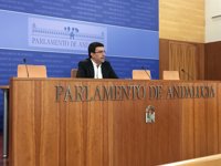 PSOE-A exige a Rajoy explicar su carta a Junker y asegura que Andalucía "no va a recortar"