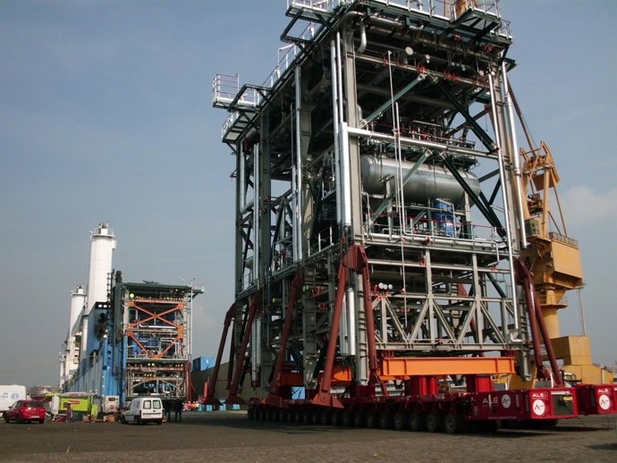 Operativa de 'project cargo' en el Puerto de Tarragona