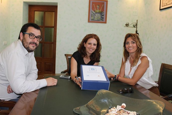 Ana Mata, Antonia Pineda y Guzmán Ahumada