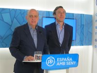 Fernández Díaz vincula los incidentes en Gràcia a "gobernar apoyado en extremistas"