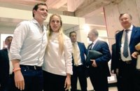 Rivera denuncia que no le han permitido ver a los opositores Ledezma y Ceballos