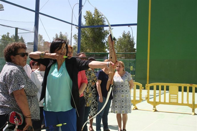 Tiro con arco con mayores en Málaga