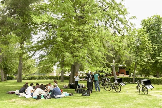 PICNIC