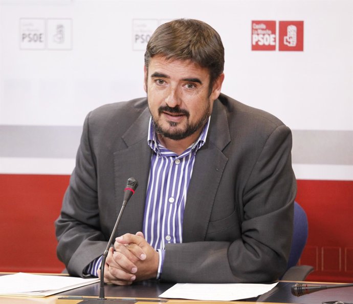 NOTA Y FOTO PSOE CLM RAFAEL ESTEBAN 25 05
