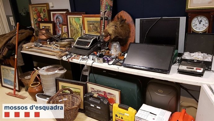 Objetos robados recuperados por los Mossos
