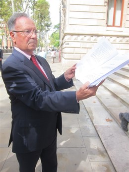 Miguel Bernad (Manos Limpias)