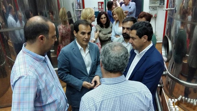 Fotografías Juanma Moreno En Cañete De Las Torres