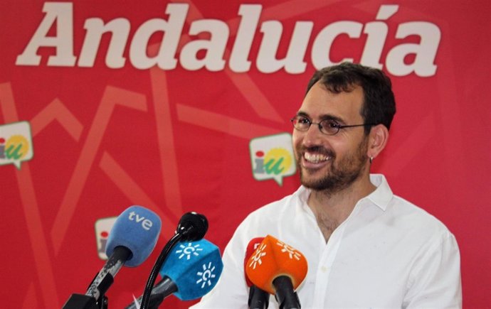 Valero en rueda de prensa.