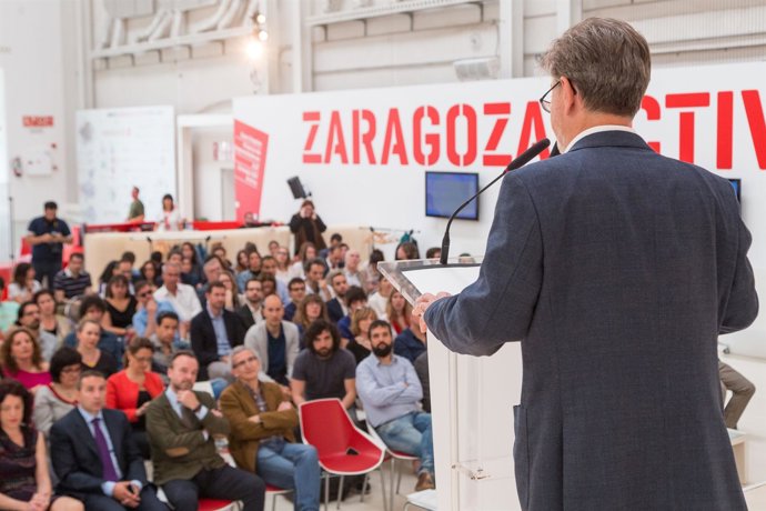 Santisteve inaugura el Semillero Day en Zaragoza Activa