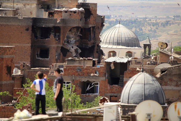 Destrucción en el distrito de Sur (Turquía)