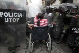Manifestación de discapacitados en Bolivia