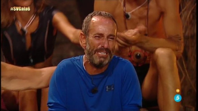 Supervivientes: Víctor Sandoval se derrumba al felicitar a su madre