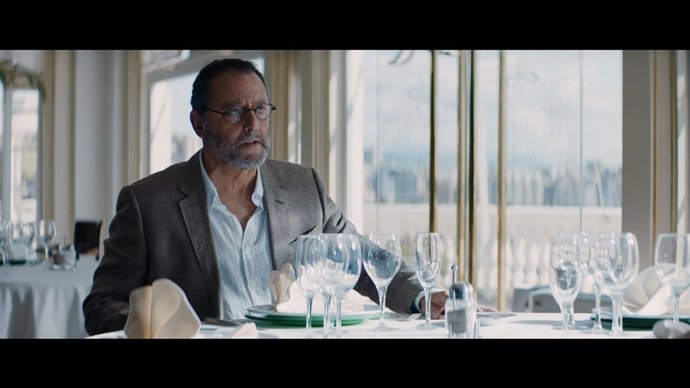 Jean Reno en el nuevo cortometraje de Estrella Damm