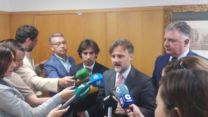 El consejero de Medio Ambiente, José Fiscal.