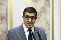 López, preocupado por que "se vuelva a la deriva del debate identitario" en Euskadi con EH Bildu y Podemos