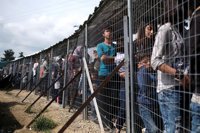 Los refugiados que llegan a Europa ayudan a los fiscales a preparar los casos de crímenes de guerra