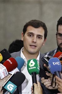 Rifirrafe entre Podemos y Ciudadanos por unas declaraciones de Rivera sobre las dictaduras