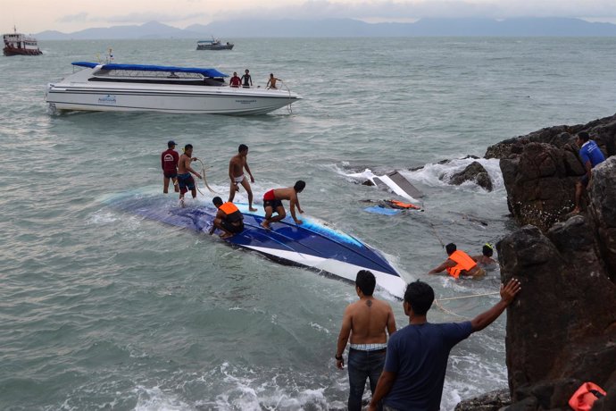 Rescate lancha motora en Koh Samui, Tailandia