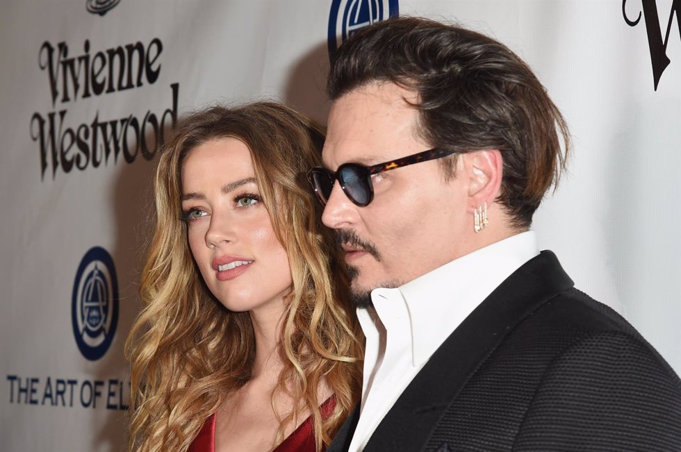 JOHNNY DEPP Y AMBER HEARD