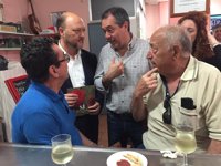 Pradas: El PSOE "aborda los problemas de la gente frente a quien sólo se preocupa de sillones"