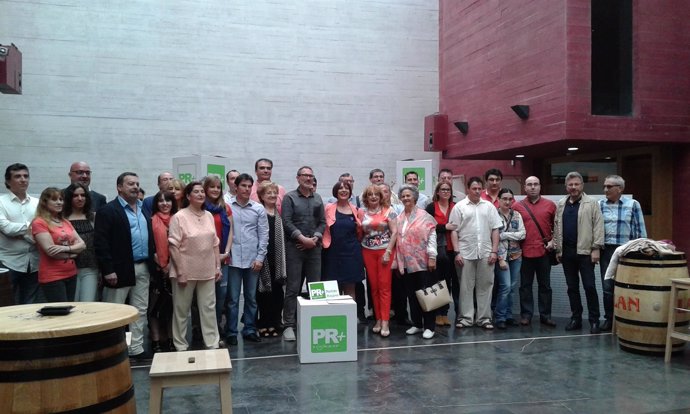 Nota De Prensa Y Fotos Del Acto Del Grupo Municipal Del Partido Riojano