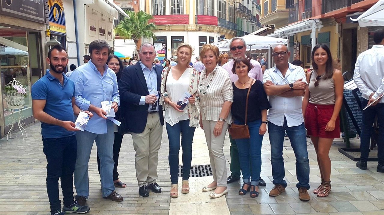 Carolina España, Villalobos, Marmolejo, PP 