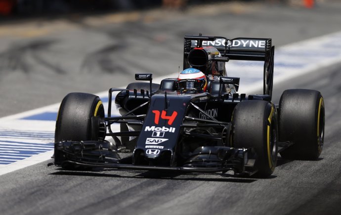 Alonso rueda en el GP de España
