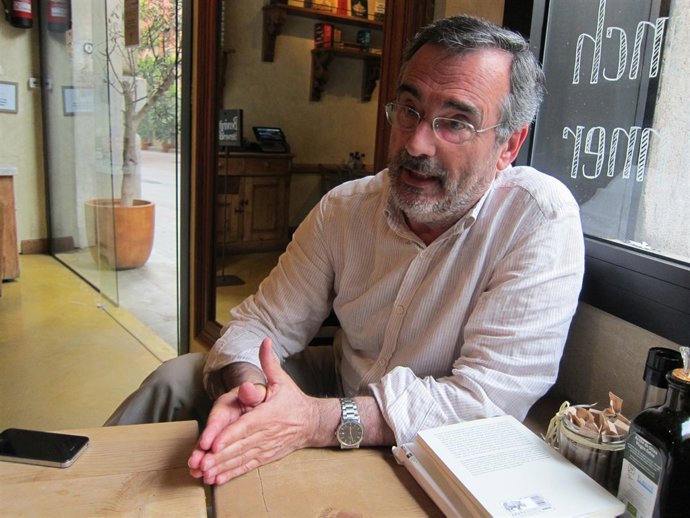 Fwd: FOTO MANUEL CRUZ