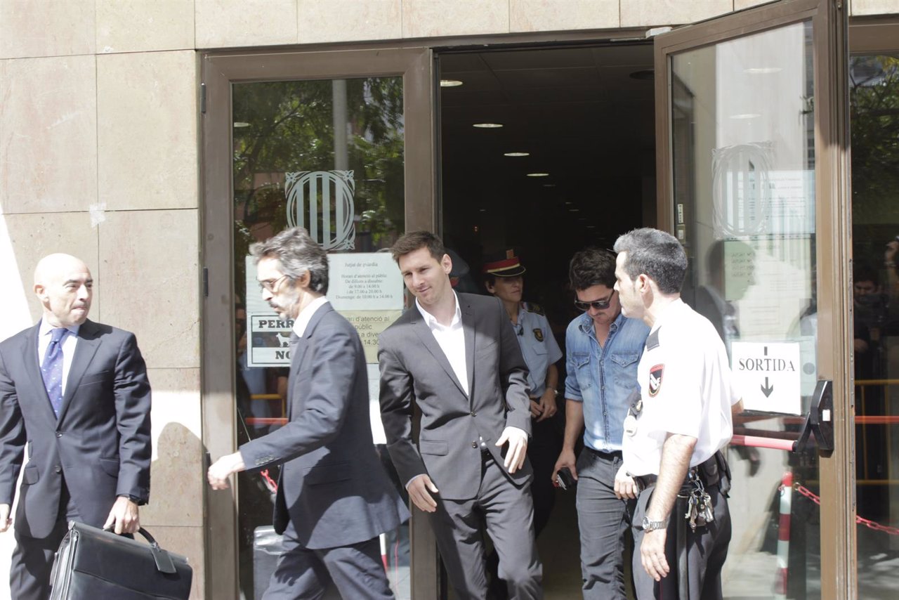 Leo Messi tras declarar en los Juzgados de Gavà (Barcelona)