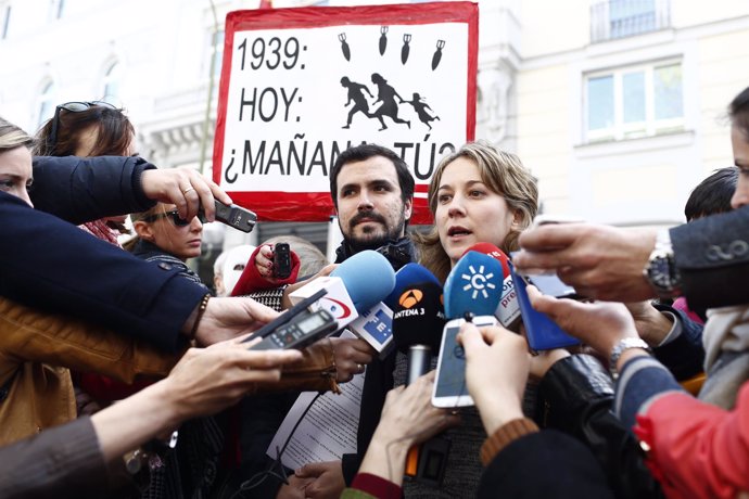 Alberto Garzón y Marina Albiol