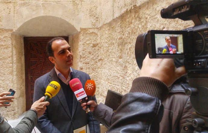 El portavoz de C's en Sevilla, Javier Millán