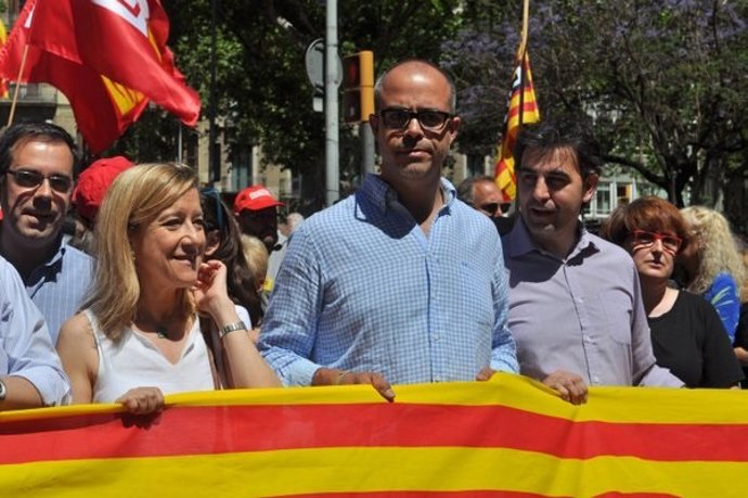 Neus Lloveras (AMI) Miquel Buch (ACM)