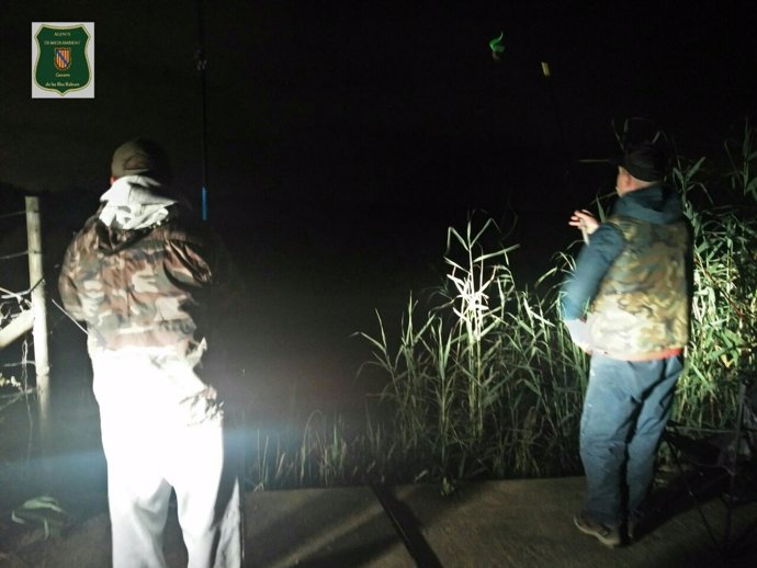 Denuncian a dos pescadores furtivos en el Parque Natural de S'Albufera