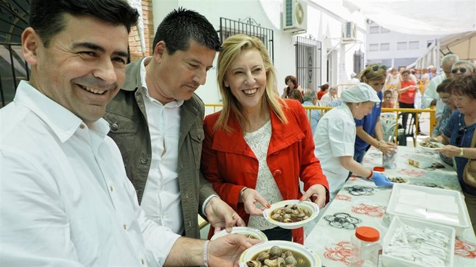 NP, Audio Y Fotografía PP Málaga. España: “Mantener Las Fiestas Populares Es Apo