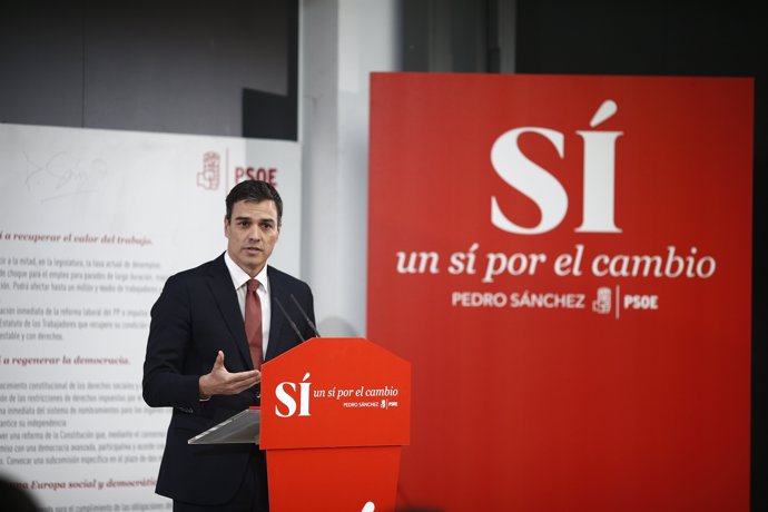 Pedro Sánchez en la presentación del documento Sí por el cambio