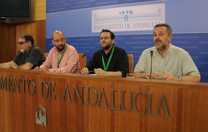 Rueda de prensa de representantes de Podemos, CCOO e IU sobre la RTVA y Ausbanc