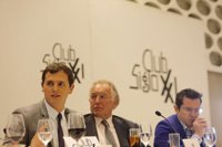 Rivera lamenta que el PP no vea con sentido del humor el vídeo electoral de Ciudadanos