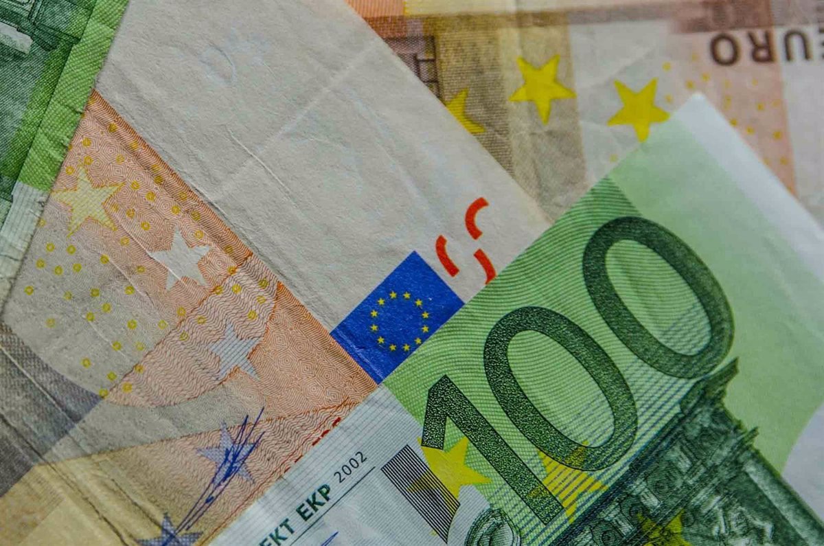 el-n-mero-de-billetes-de-100-euros-en-circulaci-n-sigue-en-m-nimos