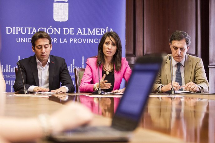 Las Jornadas 'Almanzora Comparte' fomentan el desarrollo empresarial.