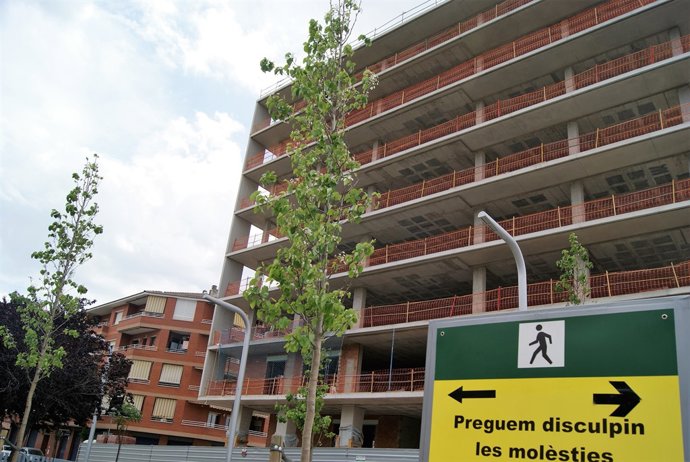 El edificio  tiene siete plantas