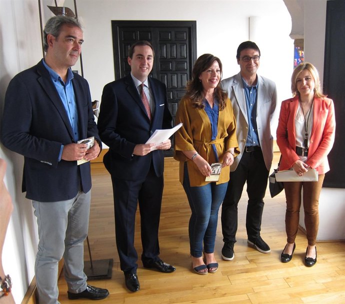 Presentación de actividades sobre Cervantes con 'Regocijo de las musas'