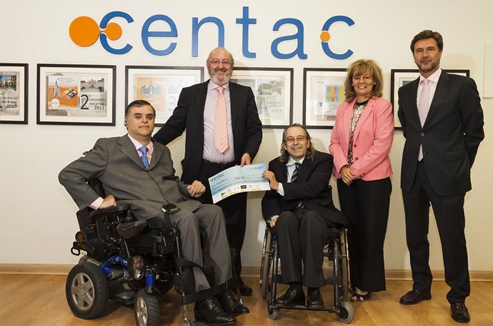 CENTAC premia WhatsCine