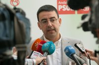 Jiménez (PSOE-A): la ausencia de Báñez en la comisión ha "matado políticamente" al PP