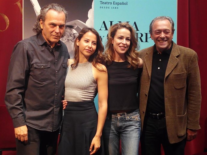 Obra 'Alma y cuerpo' de Carlota Ferrer con Coronado, Escolar, Abascal y Pedregal