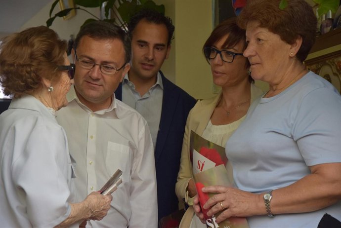 (CON AUDIO Y FOTOS) Heredia Asegura Que Sólo El PSOE Garantiza Las Pensiones Fre