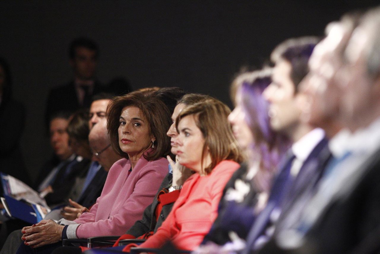 Ana Botella, Ana Pastor y Soraya Santamaría