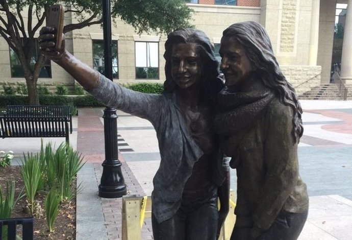 Selfie Sugar Land Town